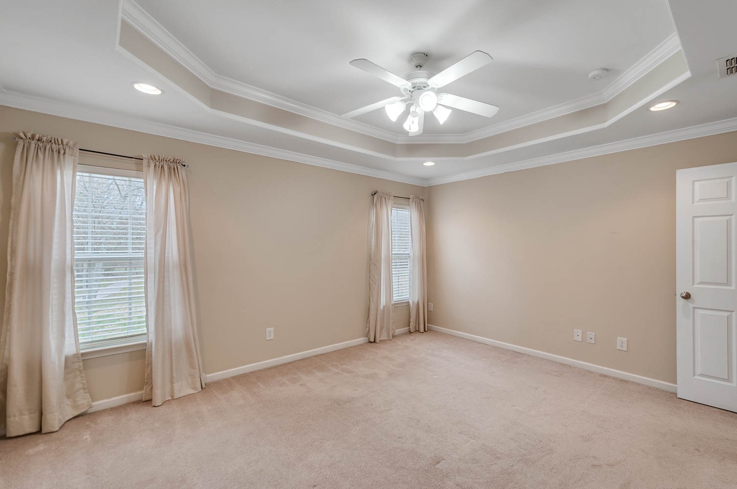 4074 Locerbie Circle Spring Hill, TN 37174 - Photo 10 of 23 a view of an empty room with a window