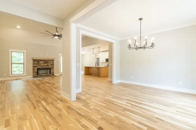 $920,000 | 1183 Hangar Drive, Springfield, TN 37172