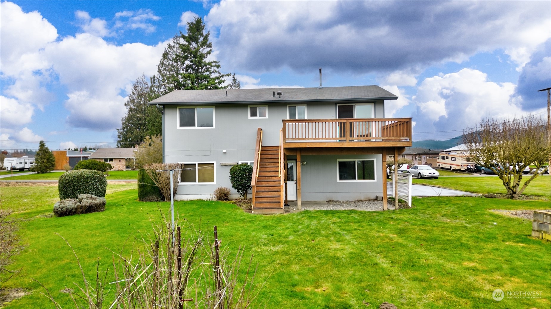 16678 Dike Road Mount Vernon, WA 98273 - Photo 26 of 37 a view of a house with a backyard