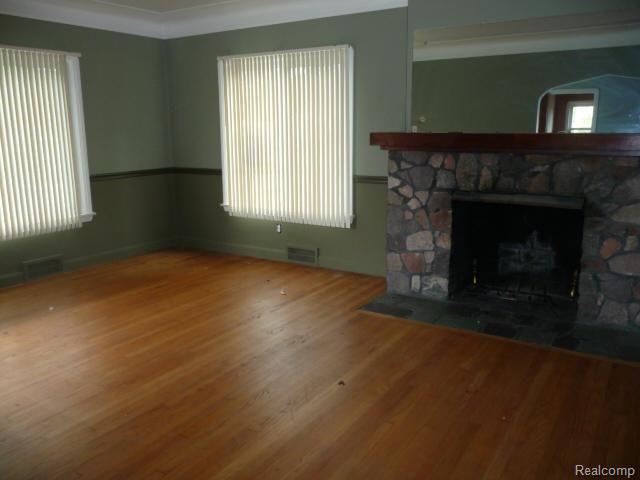 2400 East Maple Road Troy, MI 48083 - Photo 2 of 10 2