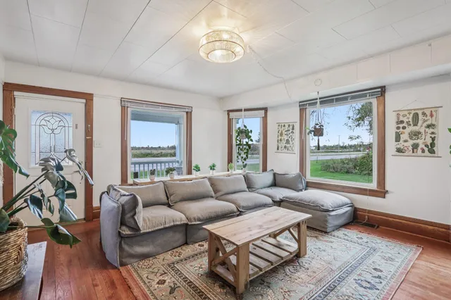 $320,000 | S7523 Highway 12, North Freedom, WI 53951