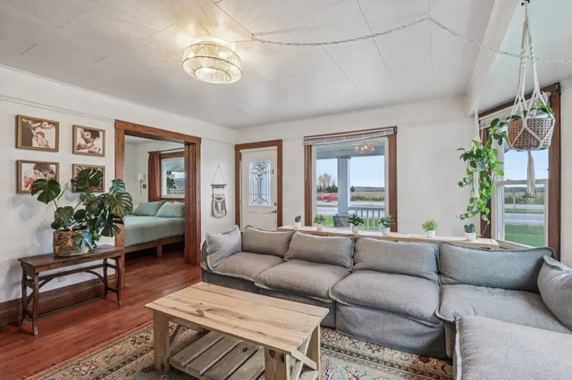 $320,000 | S7523 Highway 12, North Freedom, WI 53951