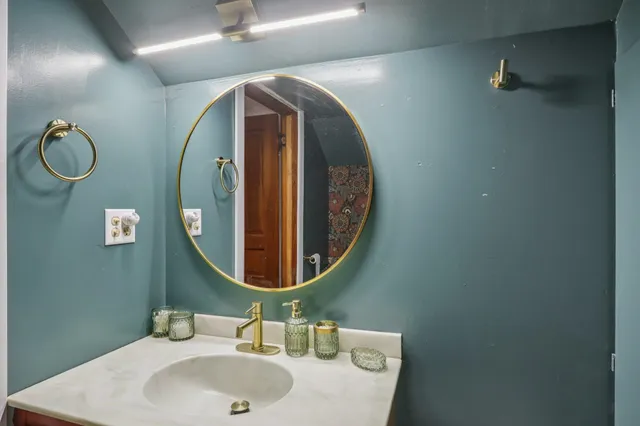 $320,000 | S7523 Highway 12, North Freedom, WI 53951