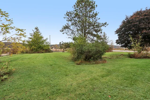 $299,900 | S7523 Highway 12, North Freedom, WI 53951