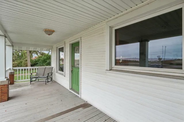 $320,000 | S7523 Highway 12, North Freedom, WI 53951