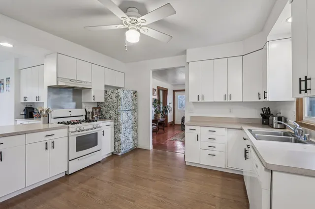 $320,000 | S7523 Highway 12, North Freedom, WI 53951