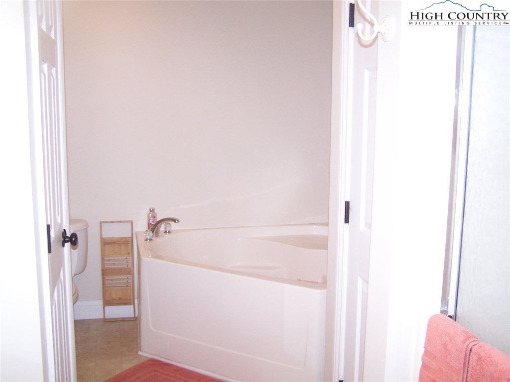 529 Tracy Circle Boone, NC 28607 - Photo 13 of 19 Gallery Image 13