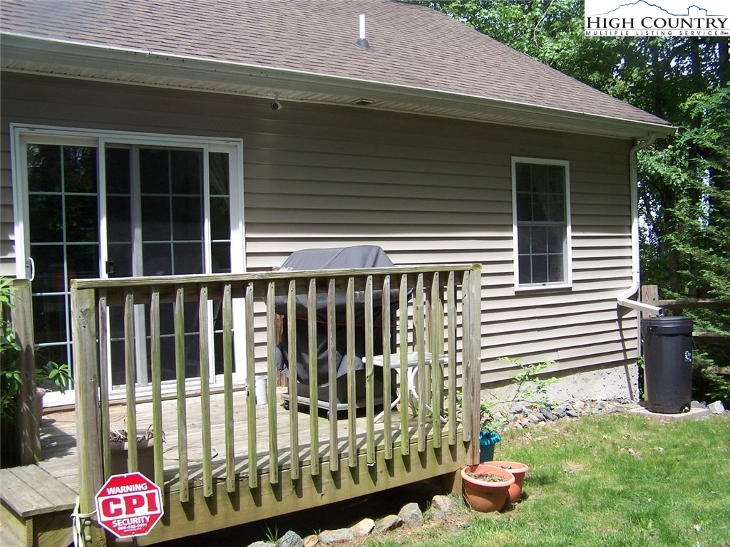529 Tracy Circle Boone, NC 28607 - Photo 3 of 19 Gallery Image 3