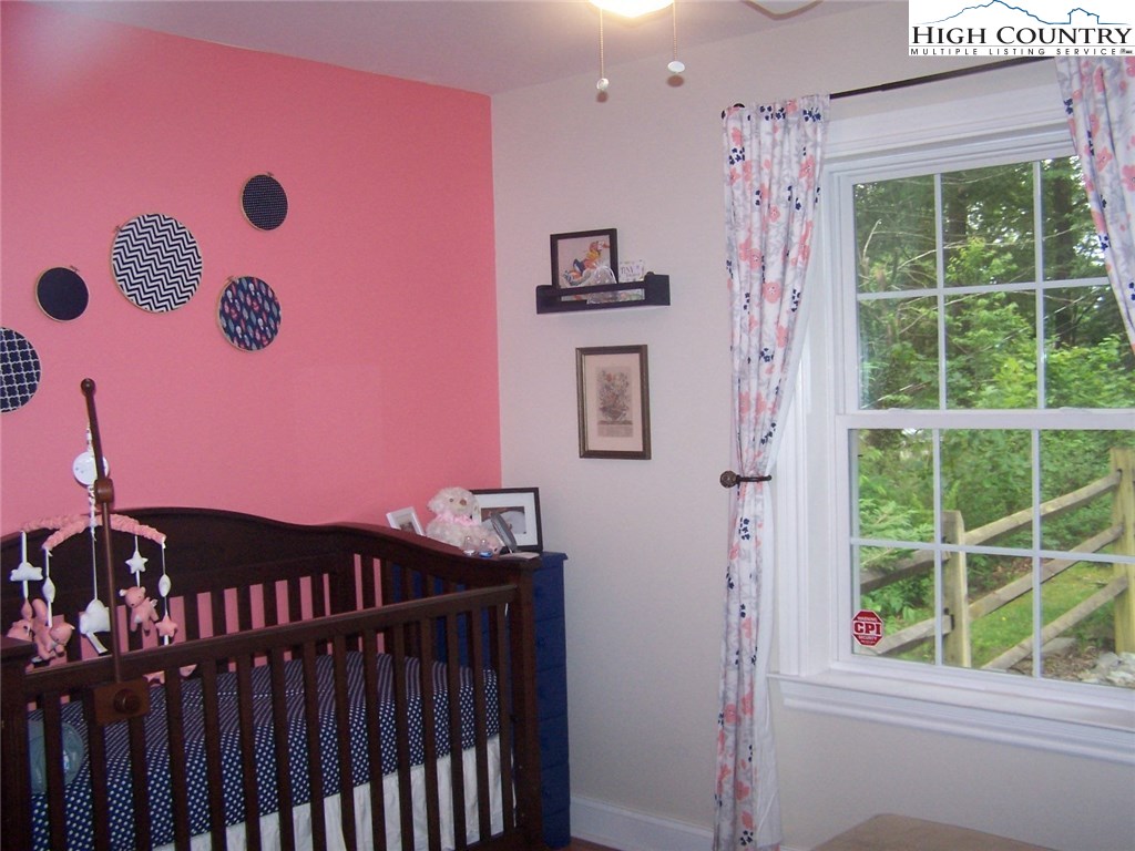 529 Tracy Circle Boone, NC 28607 - Photo 8 of 19 Gallery Image 8