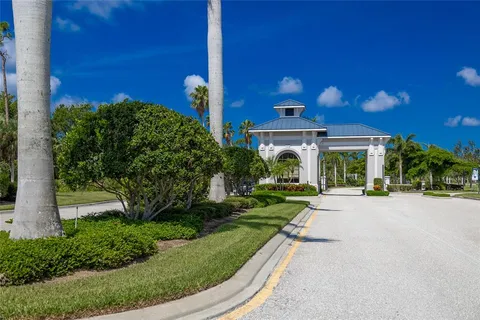$254,900 | 14141 Heritage Landing Boulevard, Unit 934, Punta Gorda, FL 33955