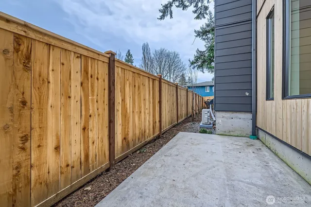 $899,950 | 1327 North 185th Street, Unit C, Shoreline, WA 98133