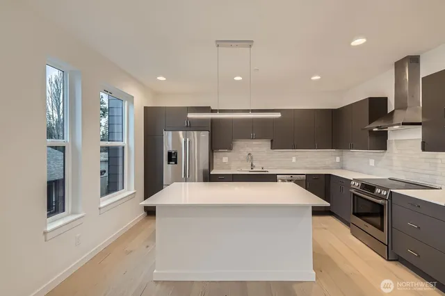 $899,950 | 1327 North 185th Street, Unit C, Shoreline, WA 98133