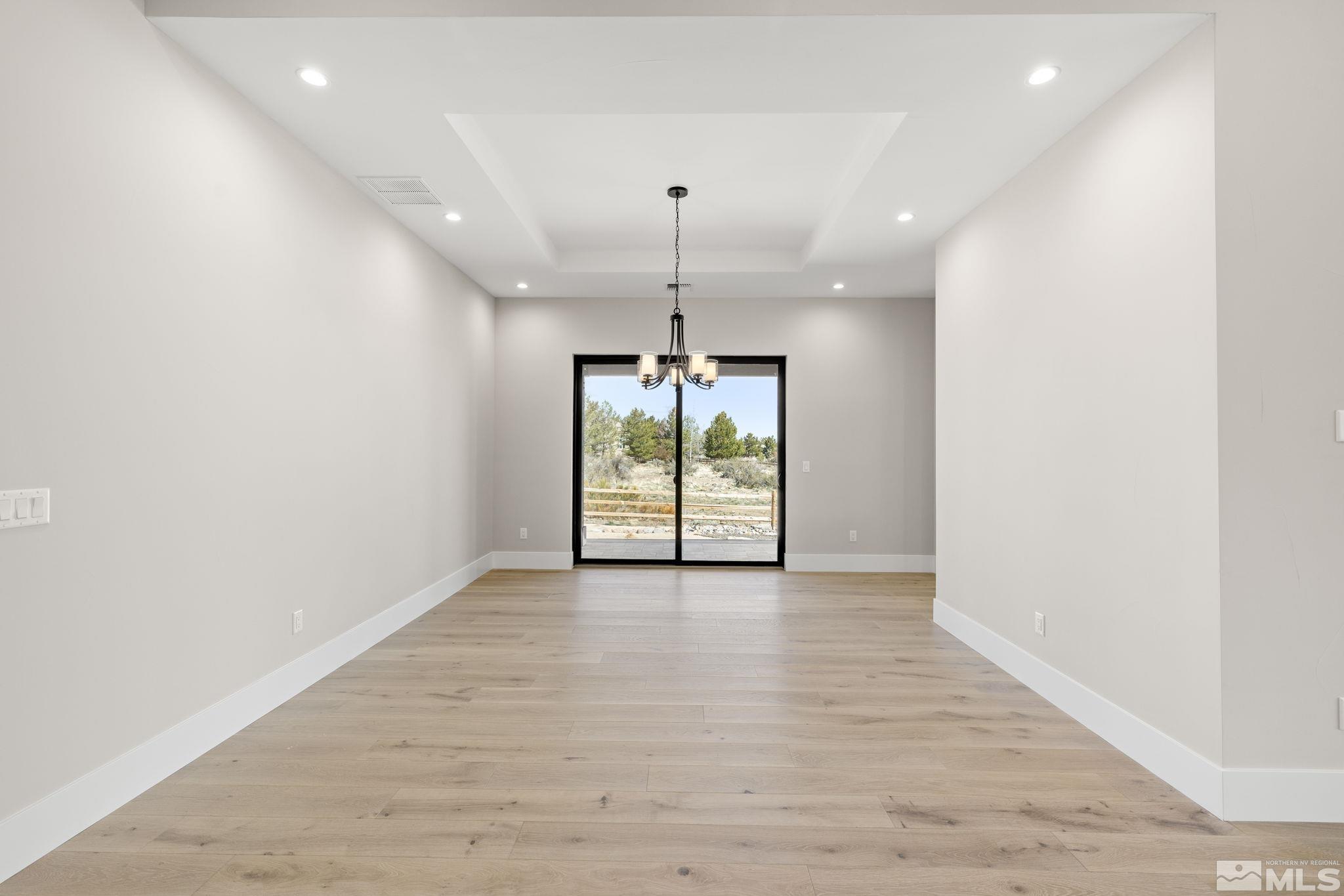 14260 Table Rock Court Reno, NV 89511 - Photo 7 of 40 Photo 7