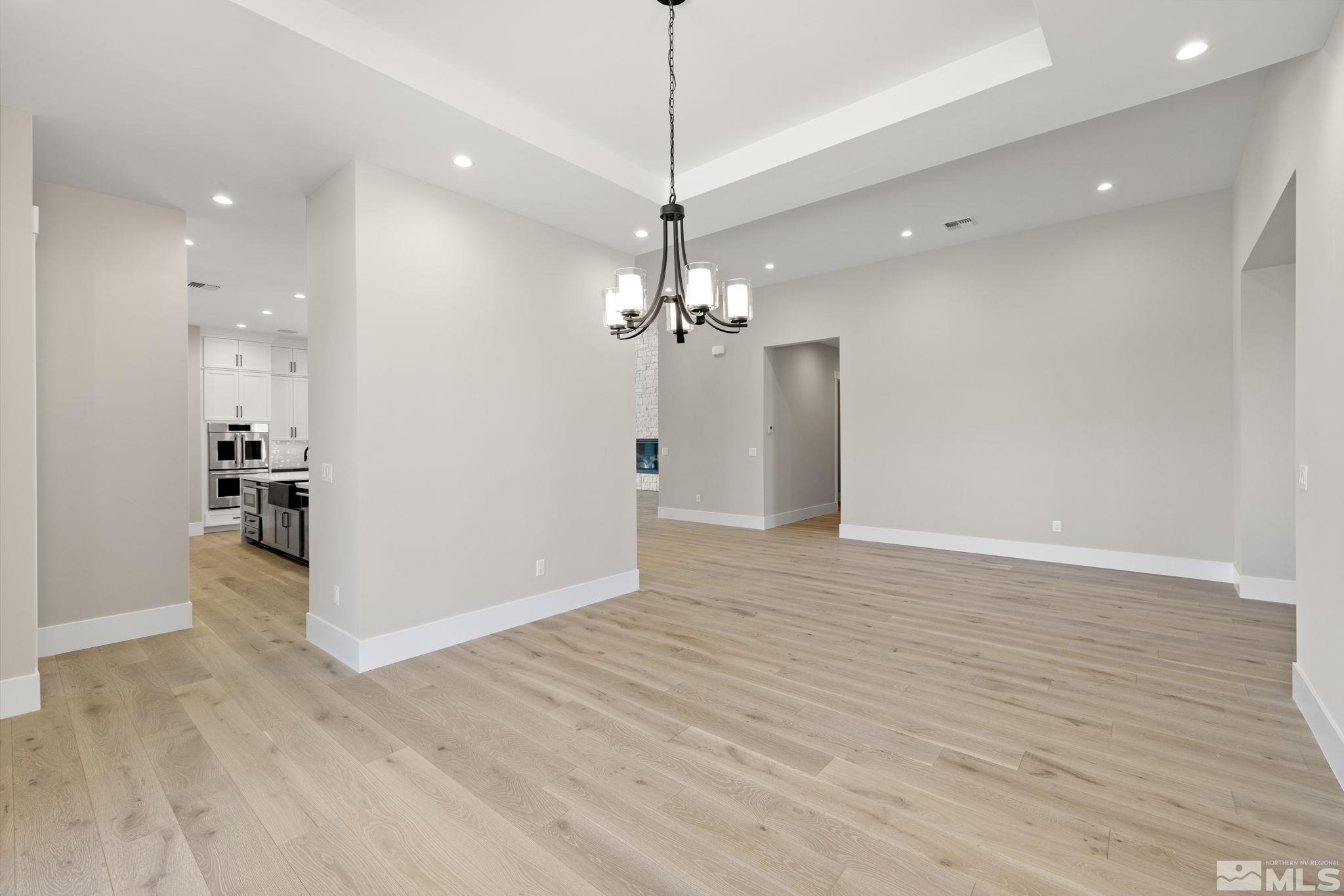 14260 Table Rock Court Reno, NV 89511 - Photo 8 of 40 Photo 8