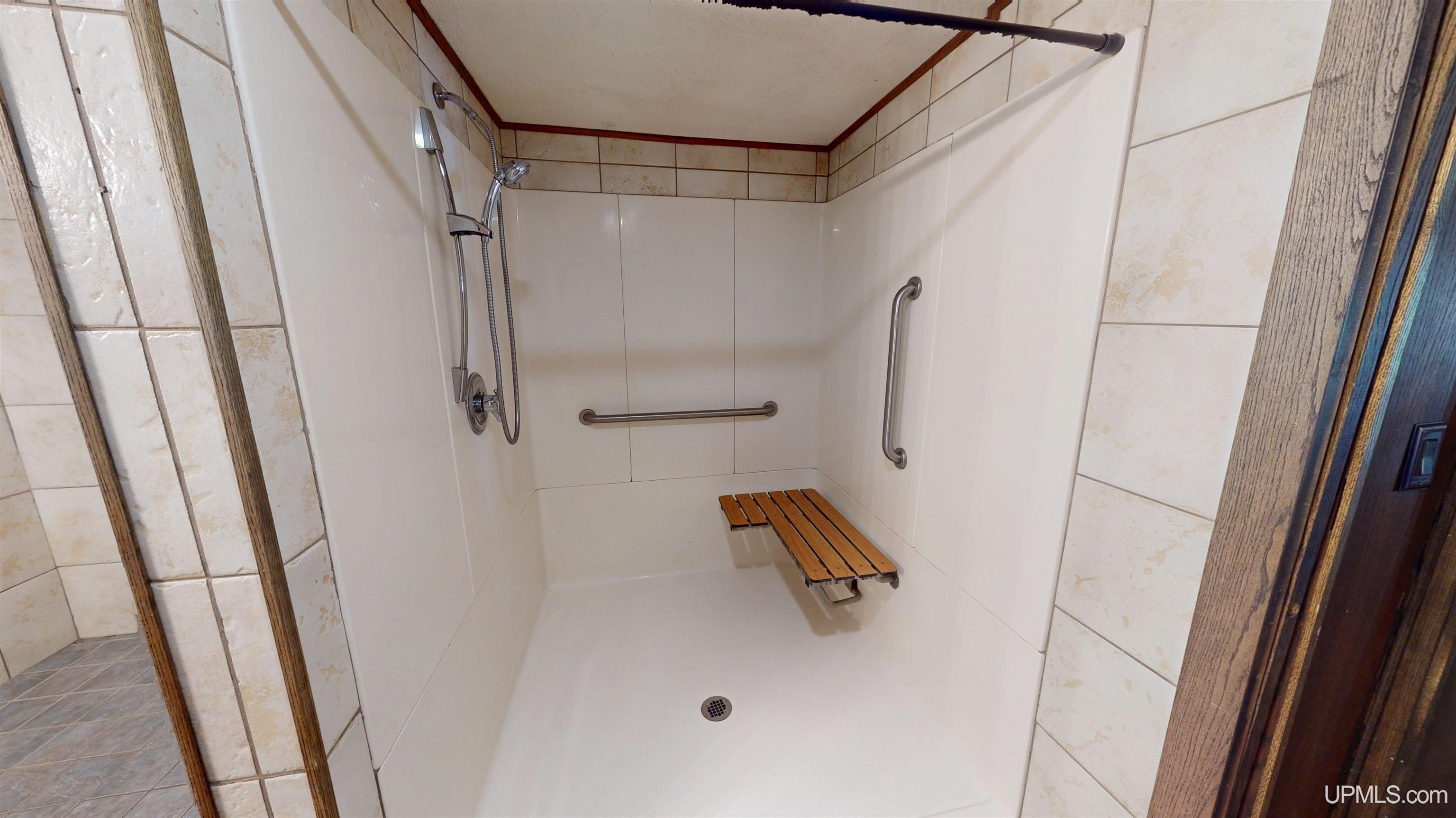 109 Brown Deer Road Marquette, MI 49855 - Photo 21 of 55