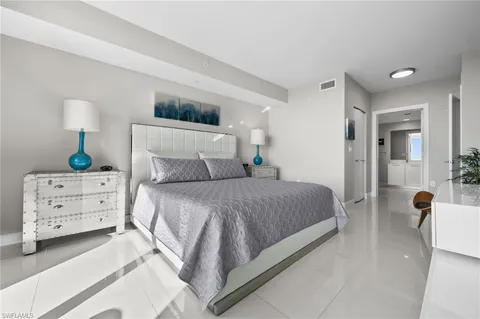 $310,000 | 3000 Oasis Grand Boulevard, Unit 2903, Fort Myers, FL 33916
