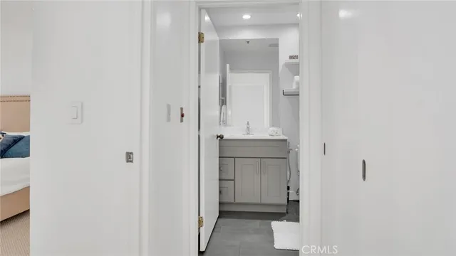 $450,000 | 222 South Central Avenue, Unit 432, Los Angeles, CA 90012