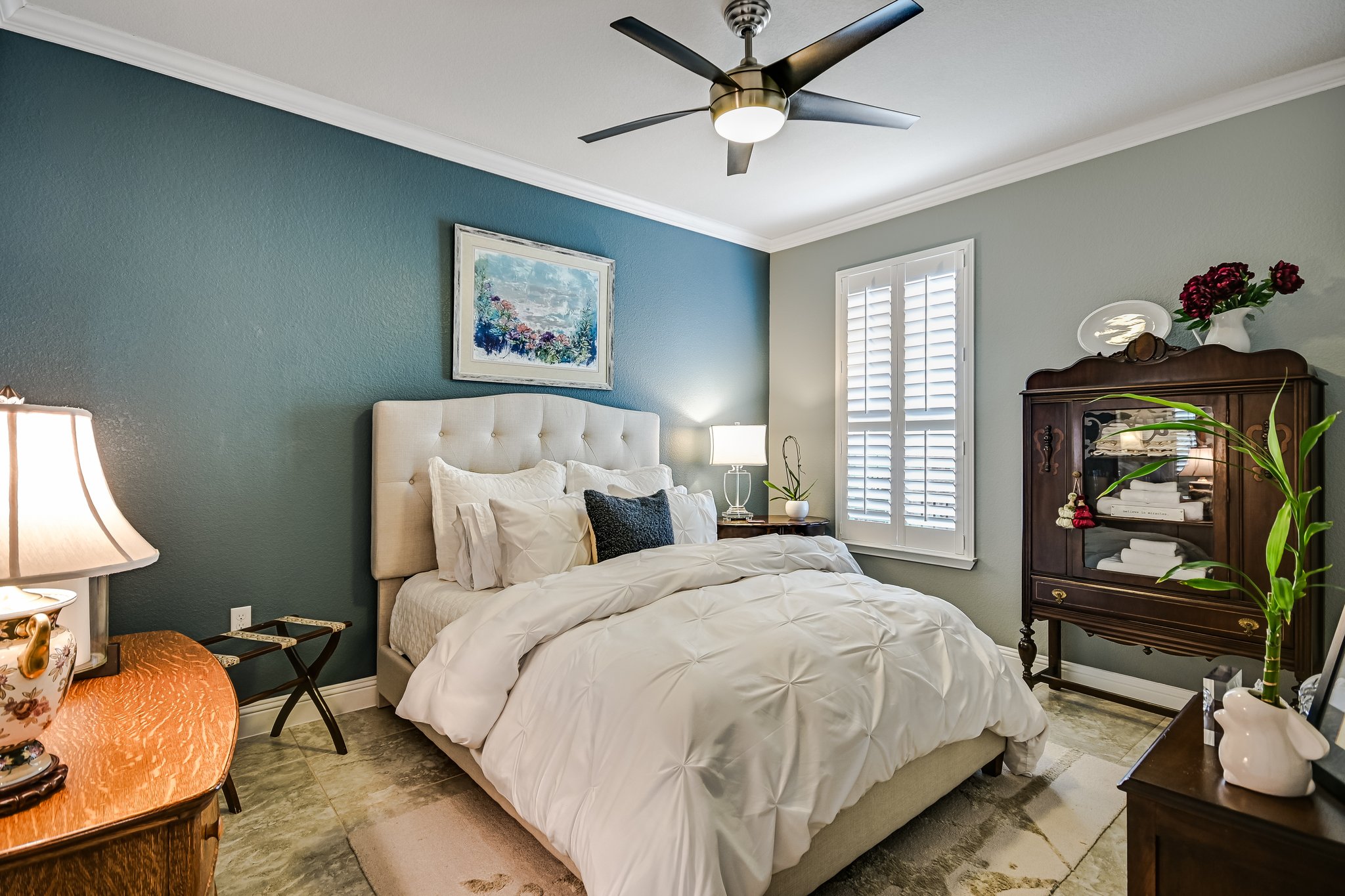 304 Coffee Mill Creek Road Georgetown, TX 78633 - Photo 16 of 30 Guest bedroom with warm custom colors
