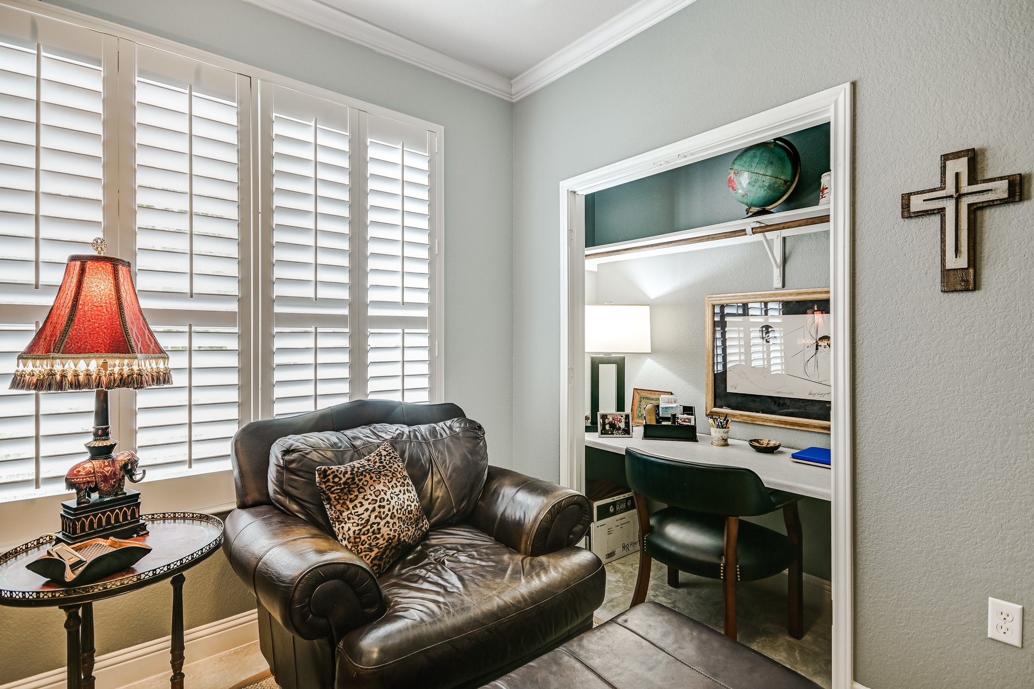 304 Coffee Mill Creek Road Georgetown, TX 78633 - Photo 19 of 30 The closet in this bedroom has incorporated an office, workspace area