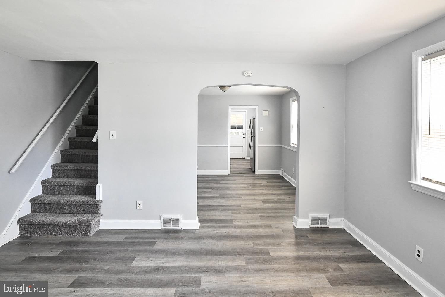806 Haverford Road Ridley Park, PA 19078 - Photo 4 of 29