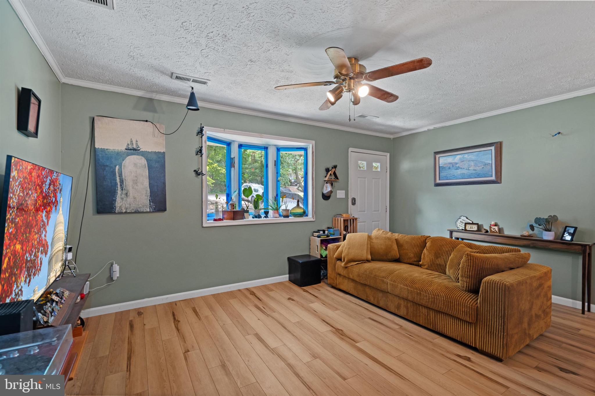 910 Golden W Way Lusby, MD 20657 - Photo 4 of 30