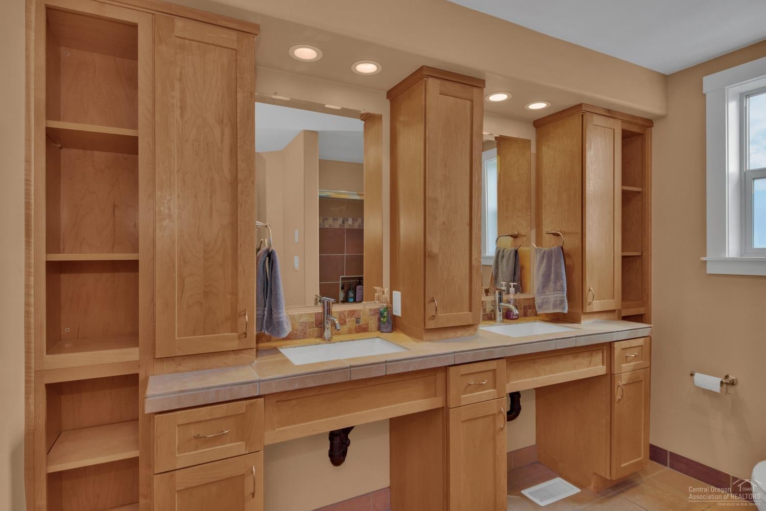 1765 Northwest Rimrock Drive Bend, OR 97703 - Photo 19 of 25 Gallery Image 19