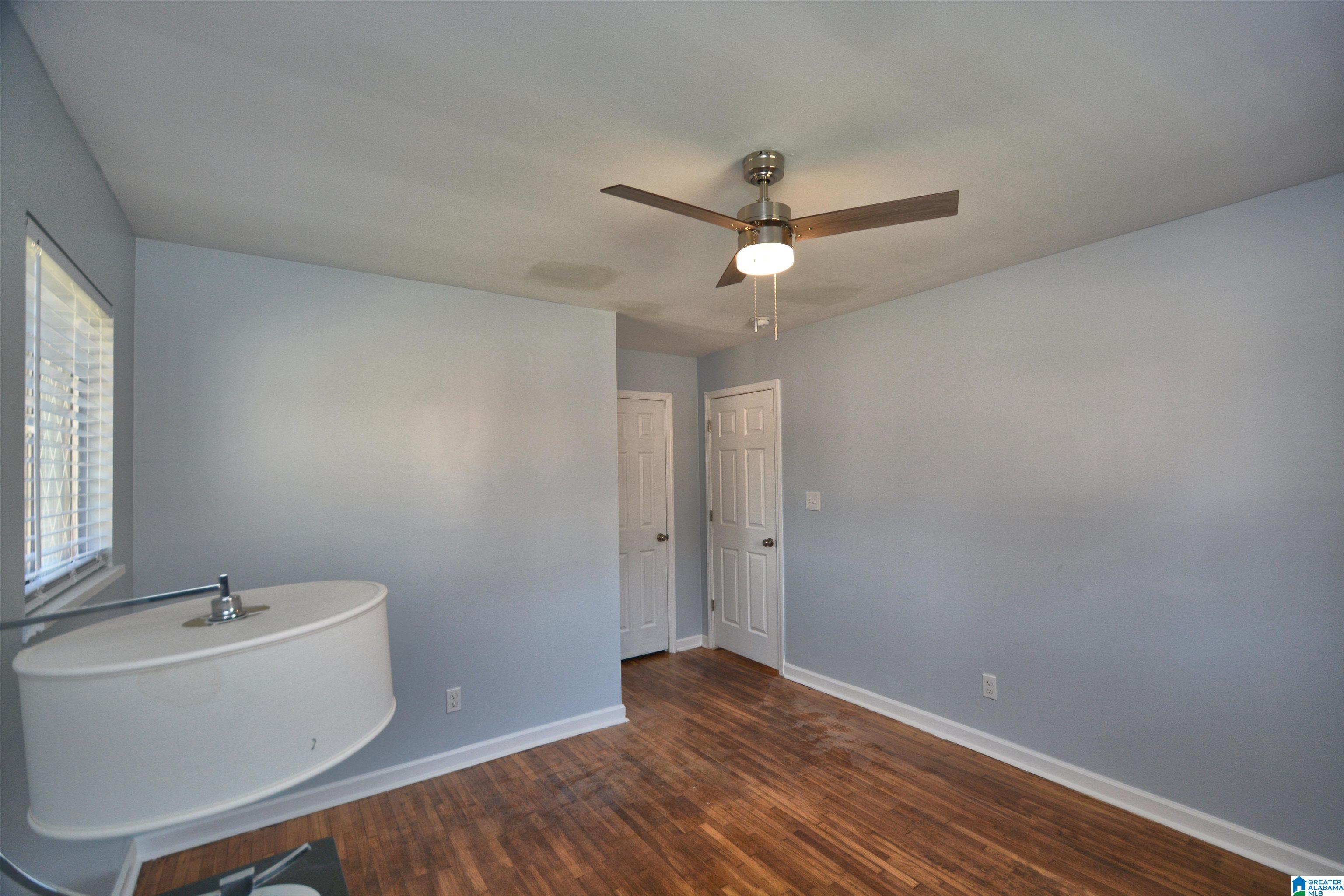 325 16th Avenue Southwest Birmingham, AL 35211 - Photo 28 of 34
