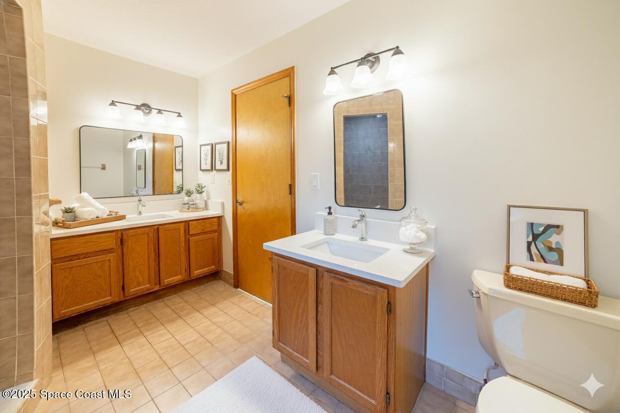 3772 East R Smyth Drive Mims, FL 32754 - Photo 16 of 29 Primary Bath