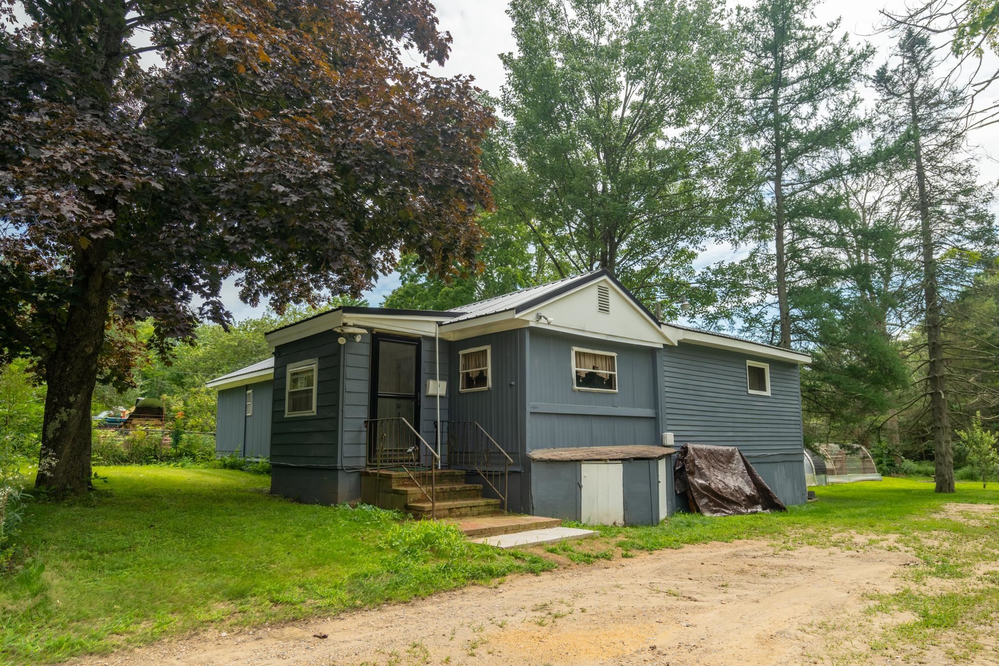 594 Province Road Belmont, NH 03220 - Photo 2 of 27