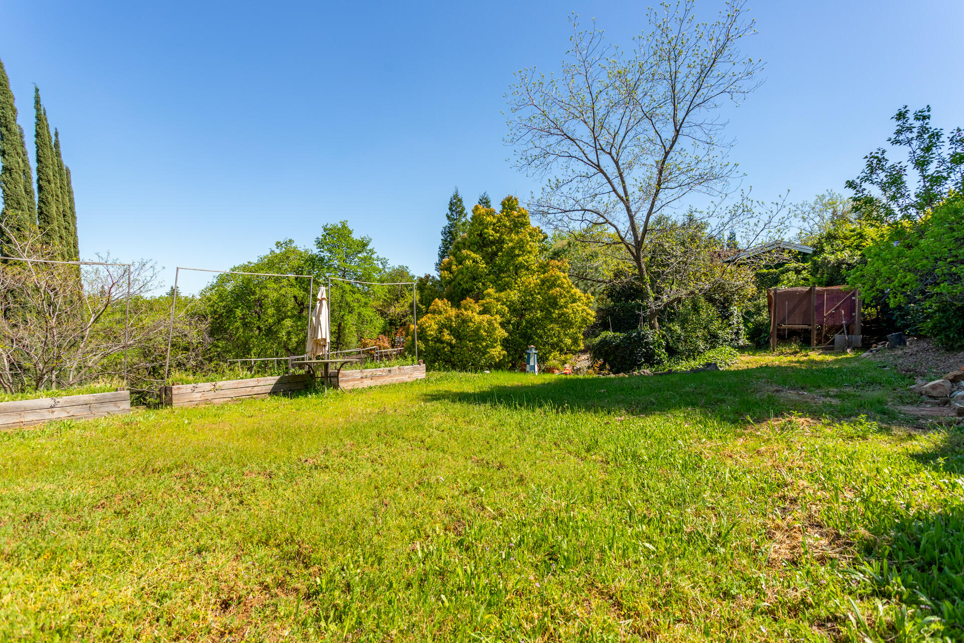 1591 Ridge Drive Redding, CA 96001 - Photo 19 of 25 IMG_2165-HDR