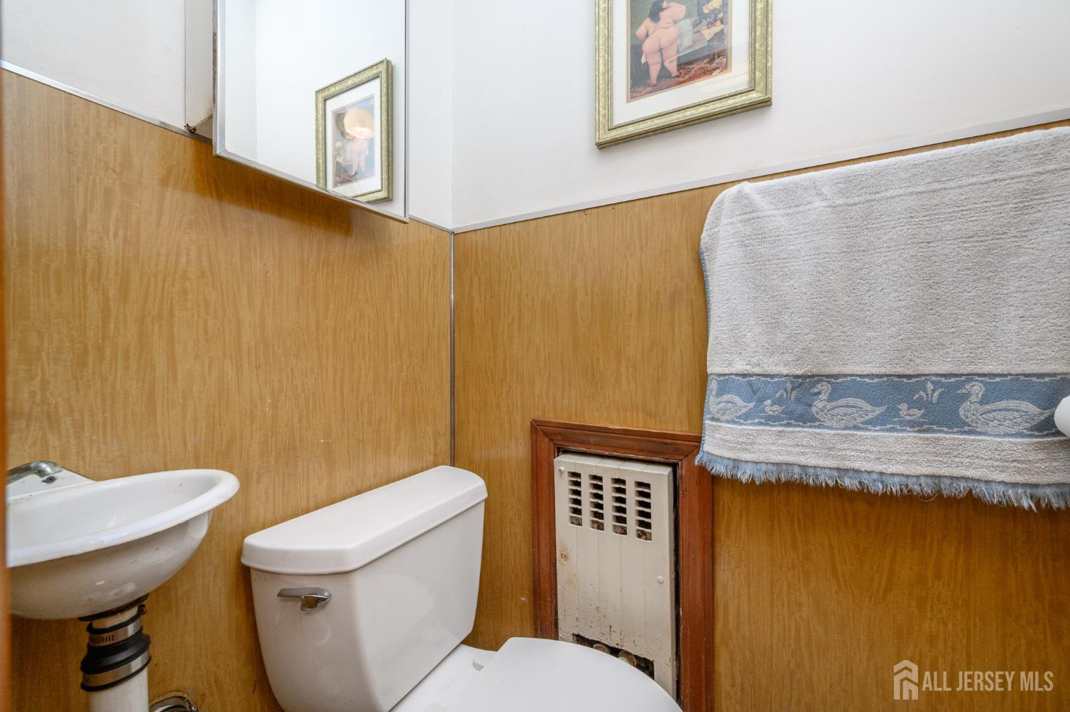 1120 Madison Hill Road Clark, NJ 07066 - Photo 23 of 51