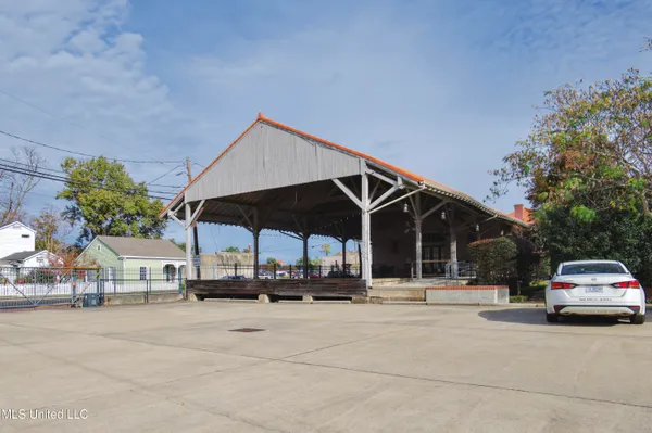 $318,000 | 200 State Street, Unit W2A, Natchez, MS 39120