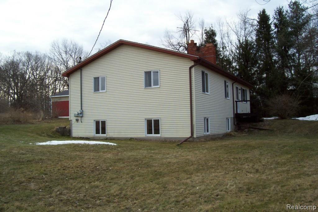 3855 Hosner Road Dryden, MI 48428 - Photo 4 of 12 3855 Hosner.jpg