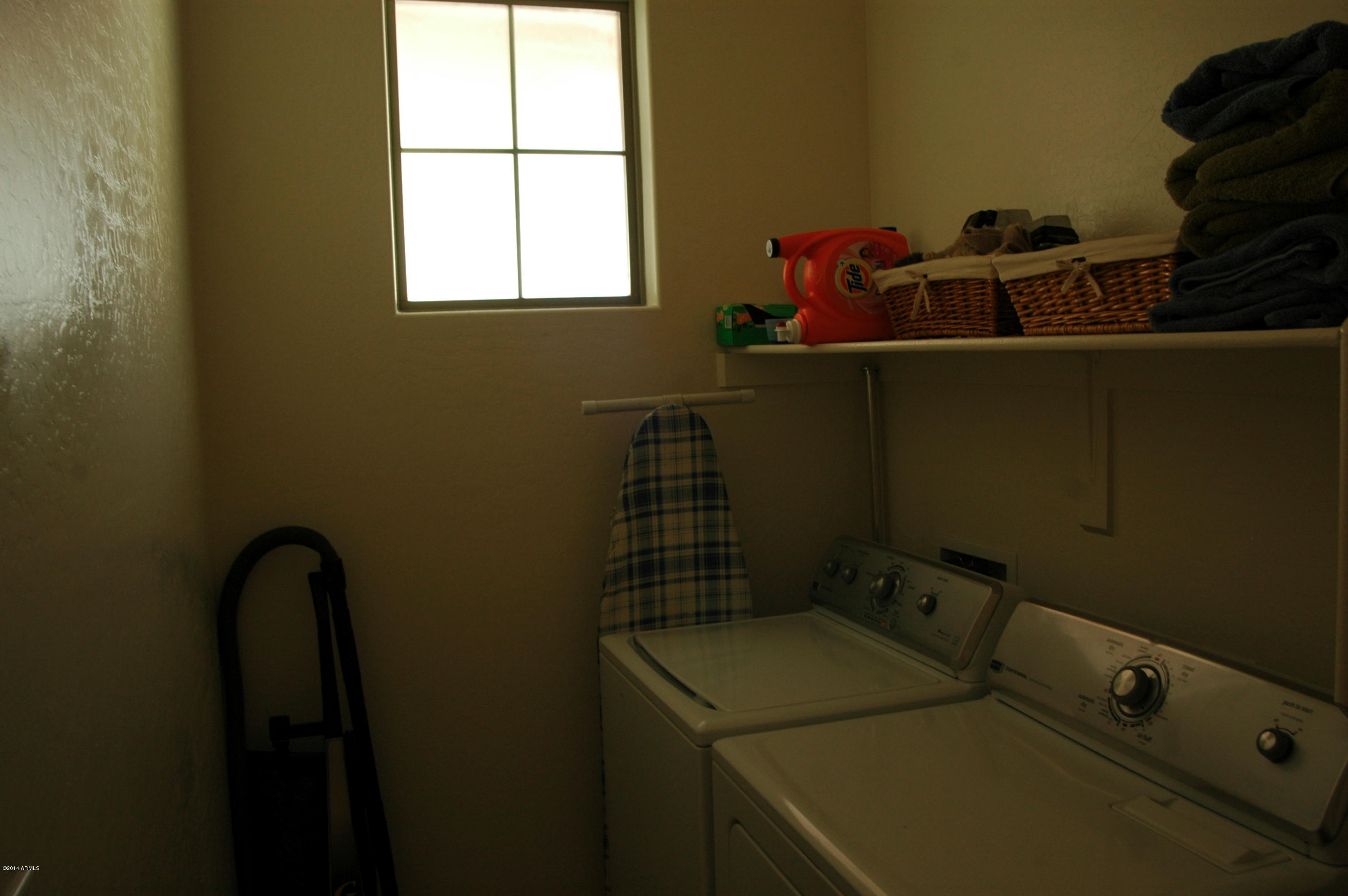 1011 East Ranch Road Gilbert, AZ 85296 - Photo 14 of 21 View of Laundry Room