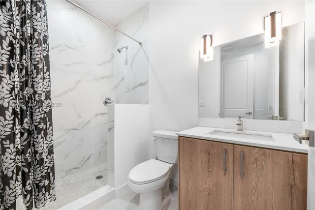 $1,395,000 | 2756 Southwest 34th Court, Unit B, Miami, FL 33133