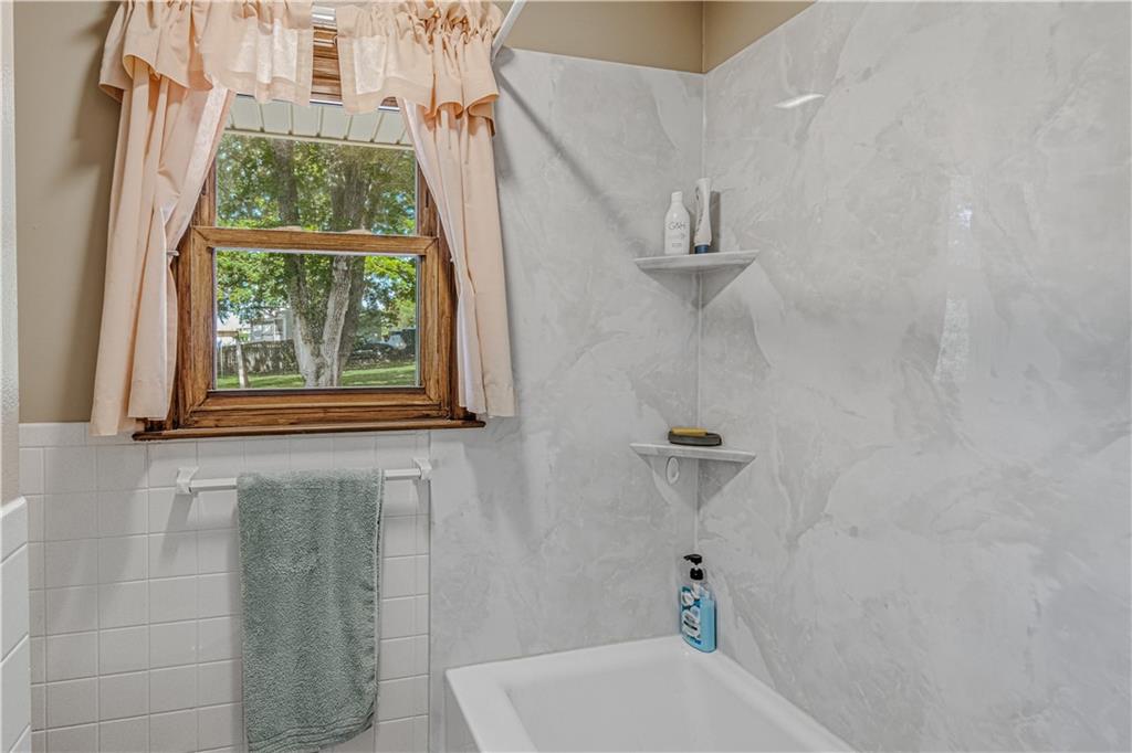 700 South Alexander Road Independence, MO 64056 - Photo 31 of 57