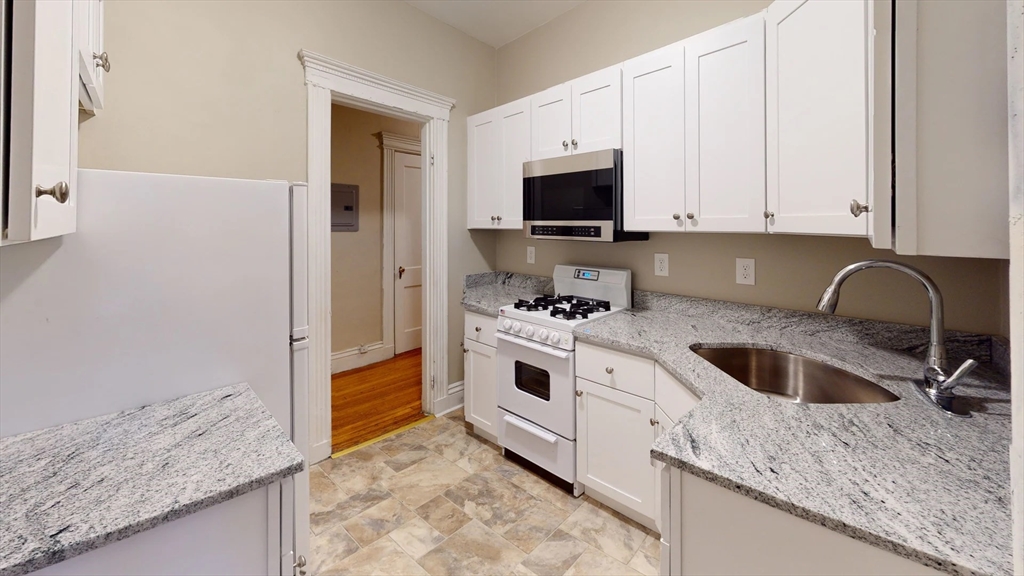 52 Charlesgate East, Unit 159 Boston, MA 02215 - Photo 1 of 6