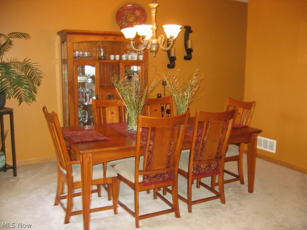 29924 Ridge Road Wickliffe, OH 44092 - Photo 4 of 25 Gallery Image 4