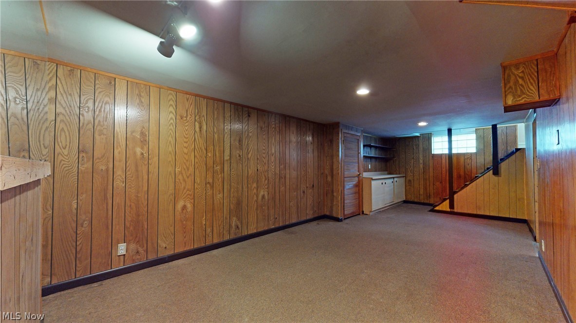 3301 Tullamore Road Cleveland, OH 44118 - Photo 20 of 35 Gallery Image 20