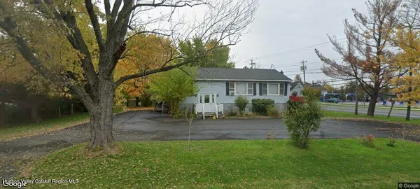 $360,000 | 4 Delaware Avenue, Hudson, NY 12534
