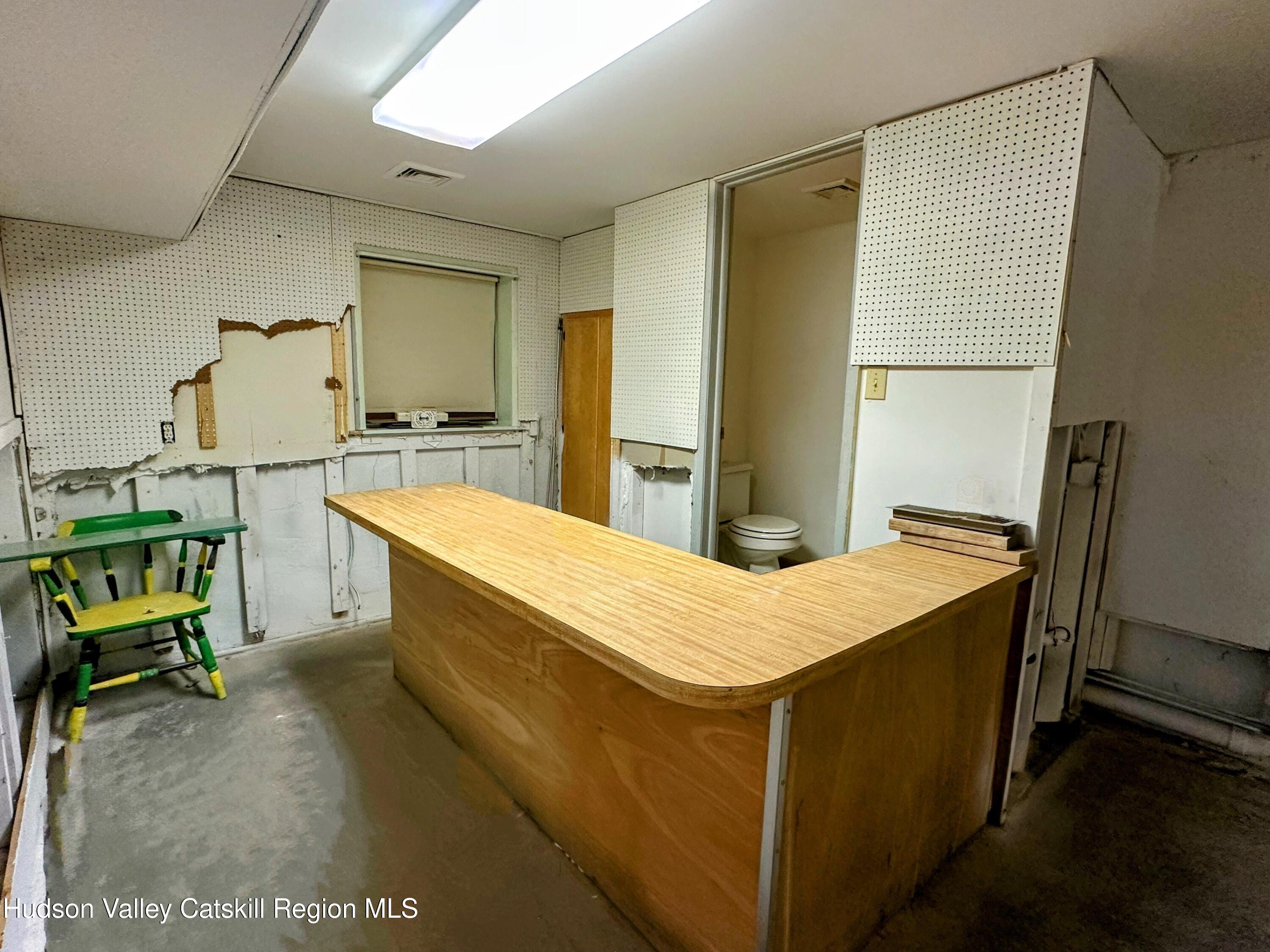 4 Delaware Avenue Hudson, NY 12534 - Photo 13 of 20 Basement reception area w/bathroom