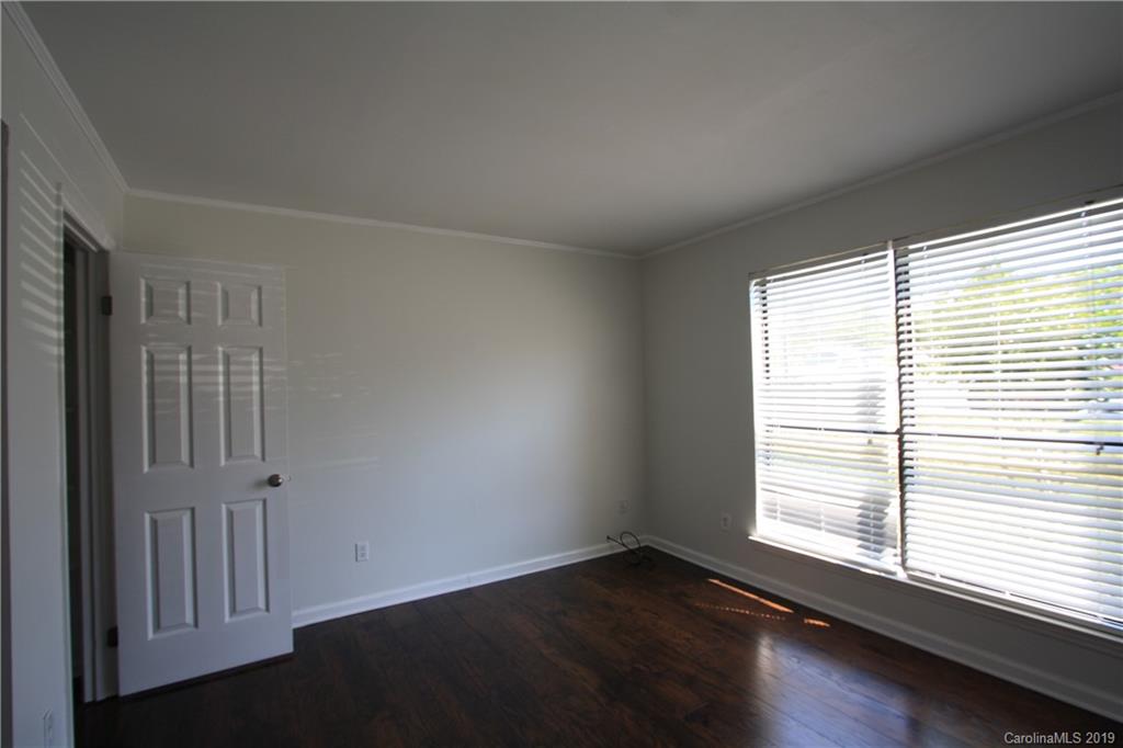 11032 Cedar View Road Charlotte, NC 28226 - Photo 6 of 14 Gallery Image 6
