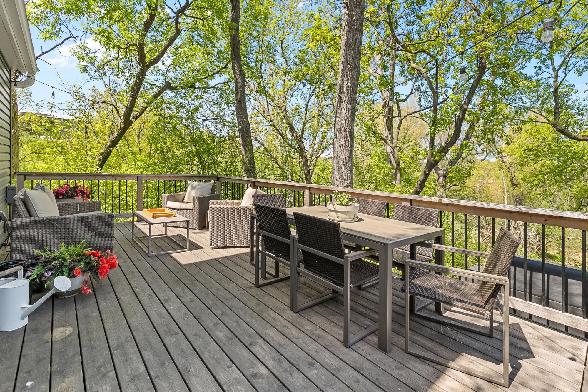 1221 County Rd D East Vadnais Heights, MN 55109 - Photo 8 of 36