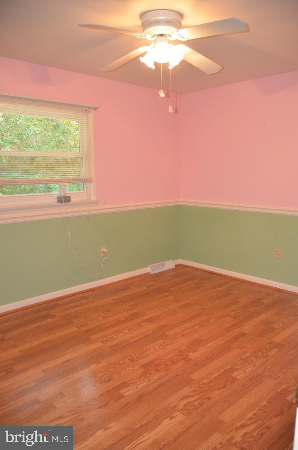 8055 Stillbrooke Road Manassas, VA 20112 - Photo 21 of 36 Bedroom 3