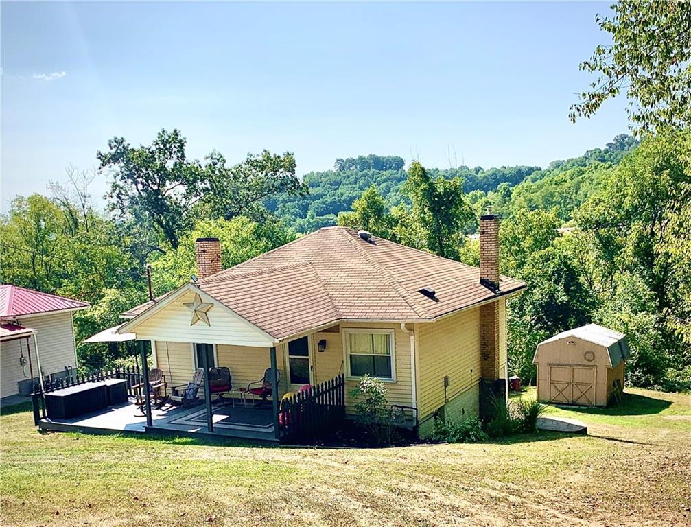 212 Briar Hill Road Kittanning, PA 16201 - Photo 1 of 11 Gallery Image 1
