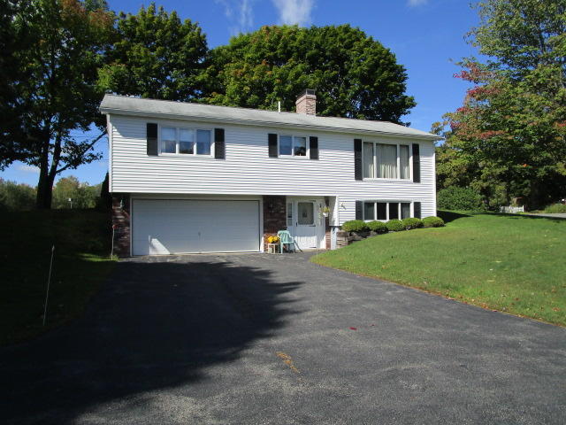 79 Old County Road Hampden, ME 04444 - Photo 3 of 19 IMG_6771
