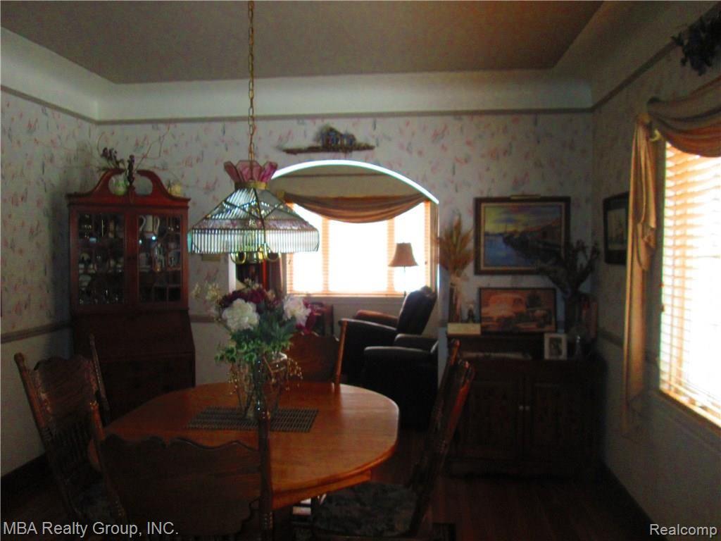 21169 Thorofare Road Grosse Ile, MI 48138 - Photo 18 of 54 IMG_8761.JPG