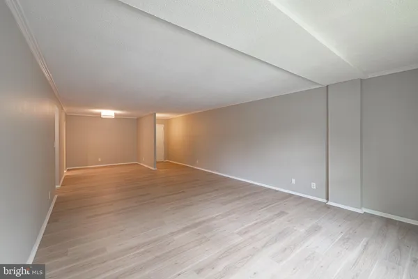 $2,500 | 7651 Tremayne Place, Unit 303, McLean, VA 22102