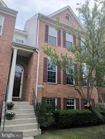 $3,200 | 21168 Millwood Square, Great Falls, VA 22066