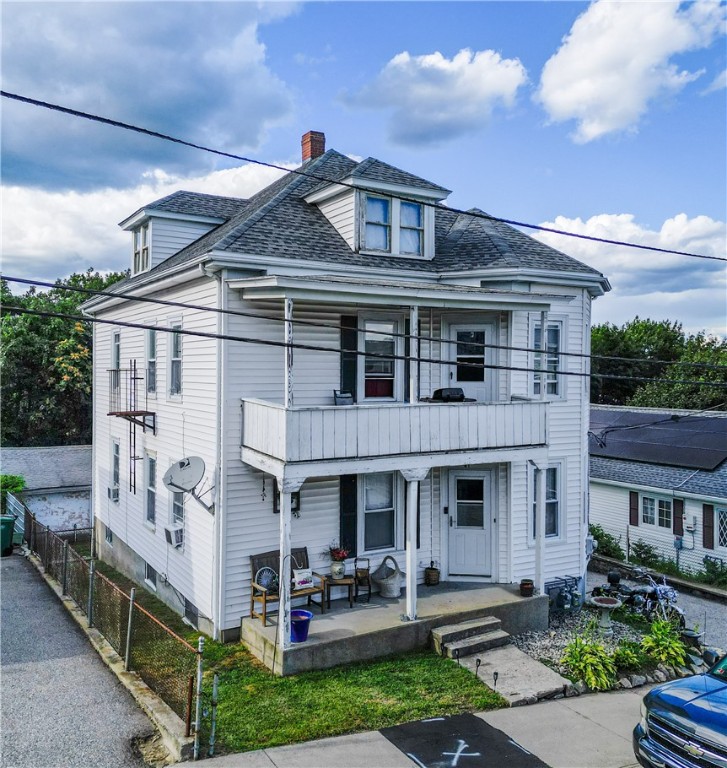 41 Verdun Street Woonsocket, RI 02895 - Photo 2 of 34